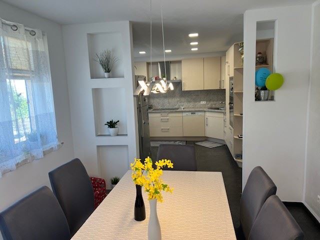 Esszimmer Reihenmittelhaus Sch�naich , W�rtt