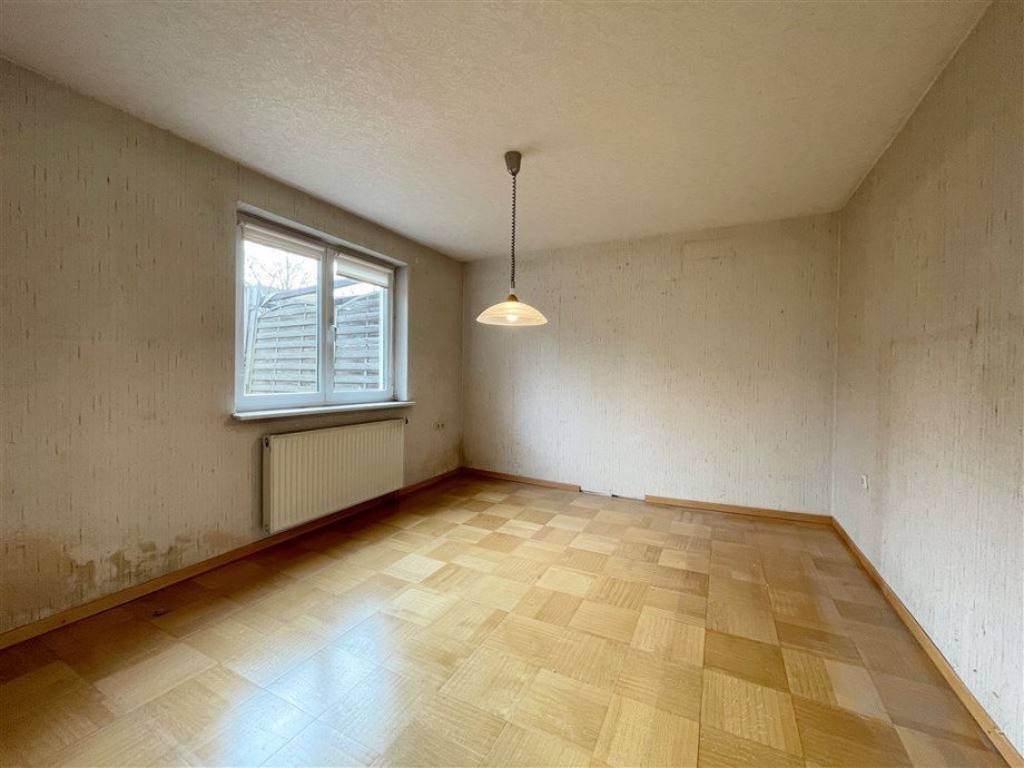 Esszimmer Doppelhaush�lfte Korntal-M�nchingen