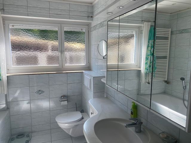 Badezimmer_EG Einfamilienhaus Holzgerlingen