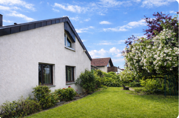 Hausansicht_Garten Einfamilienhaus Holzgerlingen