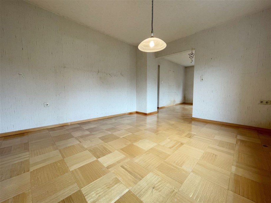 Esszimmer Doppelhaush�lfte Korntal-M�nchingen