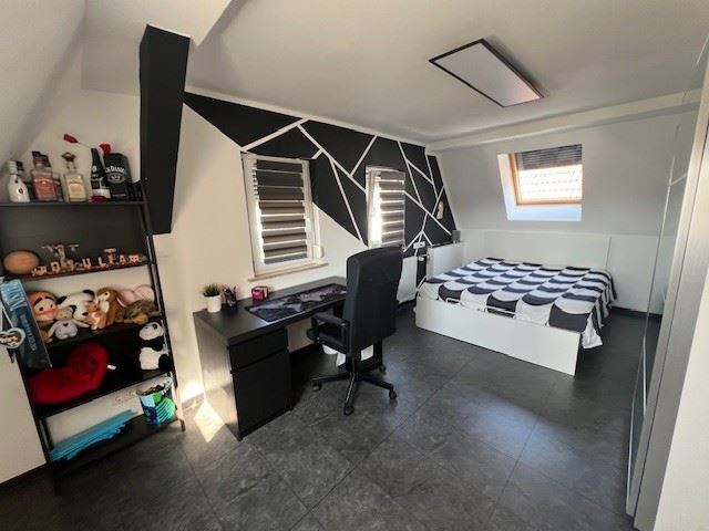 Schlafzimmer DG Reihenmittelhaus Sch�naich , W�rtt