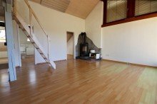 Dachgeschoss Wohnung Ein Doppelhaush�lfte mit viel Platz und Charisma in Neuhengstett zu verkaufen!