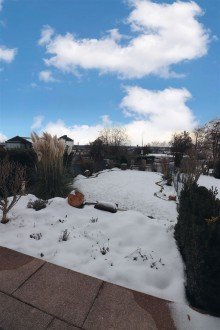 Garten Traumhaus zum Kauf! Reihenmittelhaus mit Garten und Terrasse in Sch�naich zu verkaufen.
